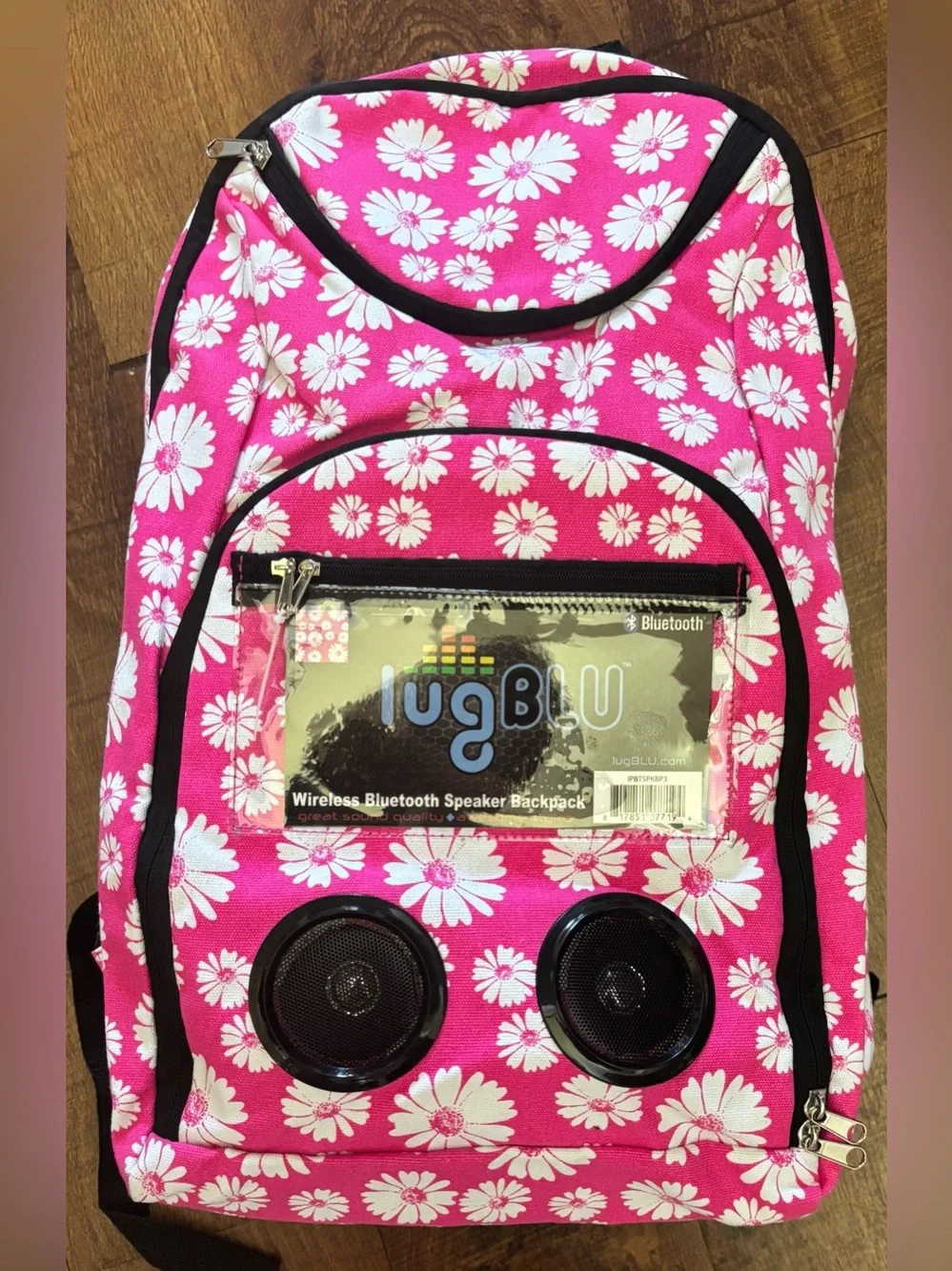 lugBLU Wireless Bluetooth Speaker Backpack-pink with white flowers NEW NWT
